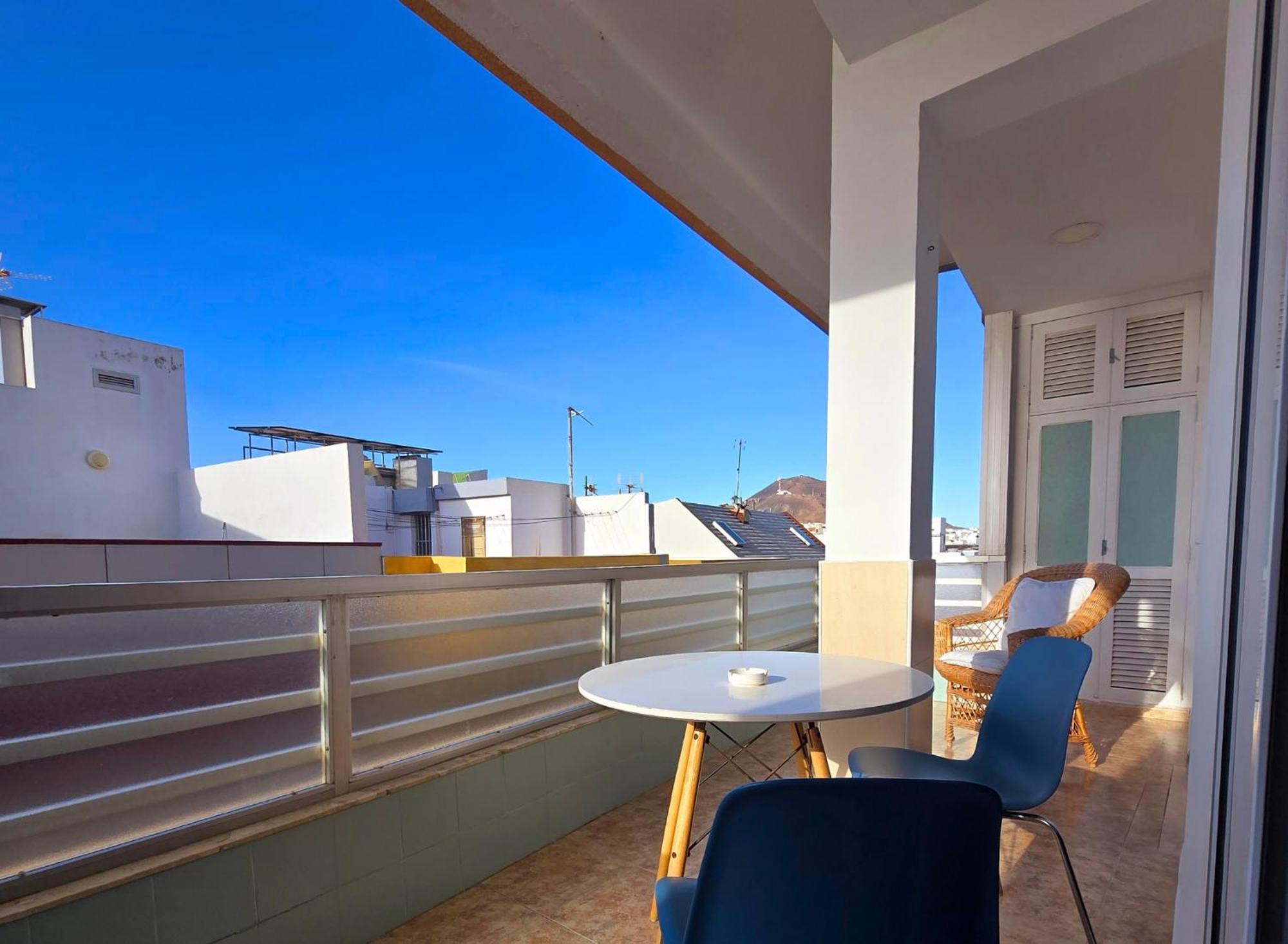Casita Canaria Playa Beachfront Access & Lateral Ocean View With Terrace Las Palmas de Gran Canaria Luaran gambar